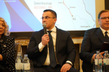 MILIĆEVIĆ U BEČU NA PANEL DISKUSIJI O ZAKONU 