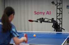 „ACE“ im Video: Dieser Roboter besiegt Top-Tischtennisspieler