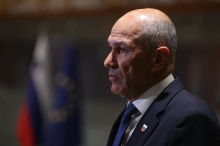 Janša: Če bo zakon o vladi sprejet, bomo potencialnim partnerjem poslali predlog koalicijske pogodbe