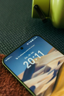 Z HONOR 600 Lite lahko pozabite na polnilec za ves vikend