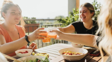 Cura di sè e relazioni personali, il 46% degli italiani ha trovato il proprio equilibrio di vita