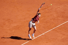 Tennis in Madrid jetzt live: Sebastian Ofner fordert Martin Etcheverry
