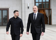 Zelenski: Ukrajina pripravljena na pogovore z Rusijo v Azerbajdžanu