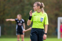 V Prvi ligi danes prvič sodnica v glavni vlogi