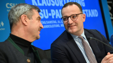 Ein Jahr Koalition: Wie Jens Spahn im Schatten des schwachen Kanzlers aufsteigt
