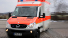 Vollsperrung: Motorradfahrer bei Kollision auf A3 schwer verletzt