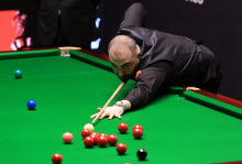 Iranec presenetil Trumpa, izpadel tudi sedemkratni prvak O'Sullivan