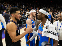 Prvaki pometli s Phoenixom, Denver preživel pri Minnesoti