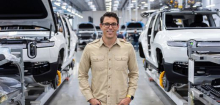 Chef des E-Auto-Pioniers Rivian lässt VW-Chef Blume beim Gehalt blass aussehen
