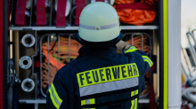 Notfälle: Feuer an U3-Strecke legt Verkehr in Zehlendorf lahm