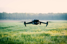 Crowdfunding-Projekt: Volksbank will Drohnen der Bergrettung finanzieren