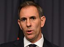 Banking expert warns Jim Chalmers will scrap negative gearing and make capital gains tax changes in Budget