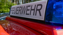 Brand: Feuerwehr rettet Katze aus brennender Wohnung