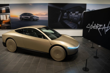 Neues Robotaxi: Ohne Lenkrad, ohne Pedale: Hält Musk diesmal, was er verspricht?
