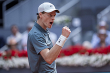 Tennis: Sinners Rekordjagd und Bangen um Alcaraz