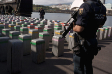 Španska policija na morju zasegla rekordnih 40 ton kokaina