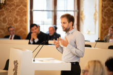 Nach Koalitionszwist: Nun nimmt die Opposition Ehrenhöfers „Schuldenrat“ ins Visier 