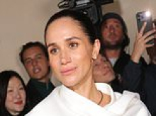 'Meghan Markle has a habit of falling out with Hollywood's power brokers': SNL's 'terrorist' takedown and her Met Gala absence is more proof duchess is burning bridges in US, experts say