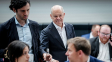SPD-Sitzung: Dann meldet sich plötzlich Olaf Scholz zu Wort