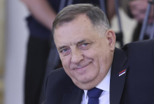 MILORAD DODIK ČESTITAO ROĐENDAN KURIRU: 