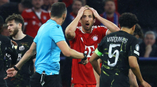 Sporni situaciji iz prvega polčasa burita duhove v Bayernu