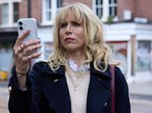 CHRISTOPHER STEVENS reviews last night's TV: Snooty Amanda's irresistible in a show that's bursting with fun