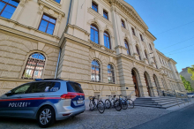 14-Jährige in Hinterhalt verprügelt: „Sie zündeten mir die Haare an“