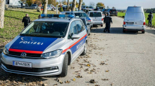 MASAKR U LINZU Muškarac (90) ubio ženu i kćer, presudio i sebi