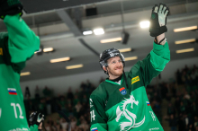 Tudi branilec Halbert ostaja med zmaji v prihodnji sezoni