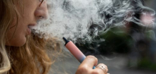 Carsten Schneider: Umweltminister kündigt Verbot von Einweg-Vapes an
