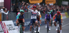 Giro d'Italia: Paul Magnier gewinnt Auftakt-Etappe