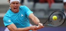 Tennis: Zverev besiegt Altmeier trotz wechselhafter Leistung