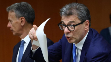 Privatizzazioni al palo. Incassati solo 4 miliardi: governo in forte ritardo