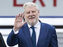 Angus Robertson gone as SNP loses a series of ministerial scalps in bruising election results day