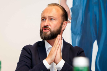 Sparkurs bei Krankentransporten macht SPÖ-Lercher rasend