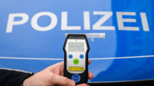 Einbruch in Verden: Mann bricht in Bar ein und betrinkt sich