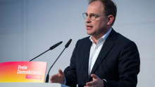Parteien: Berliner FDP bestätigt Meyer als Parteichef