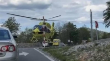 VIDEO Prometna nesreća kod Lokvarskog jezera: Ozlijeđenog motorista odvezao helikopter