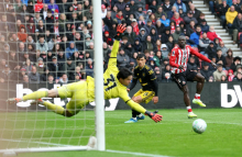 Ob 18.30: Manchester City − Brentford (postavi), brez golov v Sunderlandu