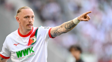 Fußball-Bundesliga: Nach Freiburg-Niederlage: Augsburger Europa-Chance noch da