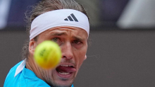 Sandplatz-Tennis in Rom: Zverev rauscht mit überzeugendem Auftritt ins Achtelfinale