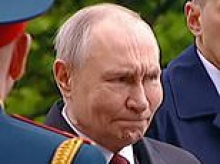 'Fearful and paranoid' Putin faces fresh questions over his health after he is seen with swollen and 'visibly aged' face during Victory Day parade