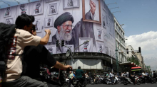SUPERREVOLUCIONARI Iranom 'drmaju' radikali koji spominju kraj svijeta i ne žele kraj rata