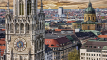 Munich Re presegel pričakovanja, delnica pa vseeno upada