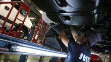 Istat, produzione industriale marzo +0,7% su mese, +1,5% su anno. Crisi geopolitica crea incertezza