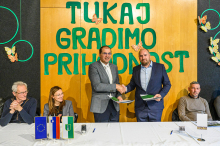 V Višnji Gori podpisali pogodbo za širitev osnovne šole