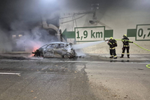 Vollbrand im Tunnel: Pkw fing auf Brucker Schnellstraße Feuer