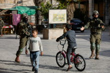 Unicef: Od začetka izraelskih operacij na Zahodnem bregu ubitih 70 otrok