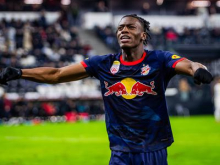 Joane Gadou podpisal za Borussio Dortmund