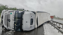 Pogledajte kaos na A3 zbog prevrnutog kamiona: Čekamo satima. Možda dočekamo jutro